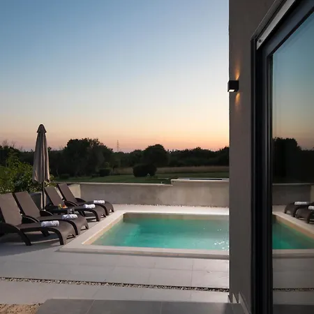 Villa Twins Pula